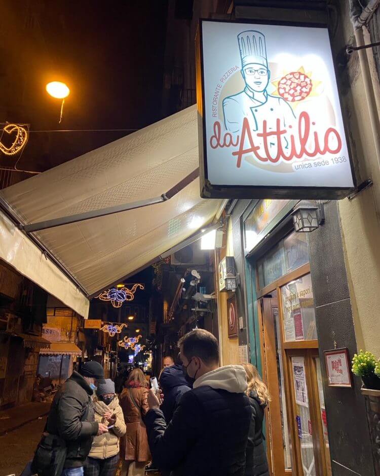 Nápolyi pizza toplista